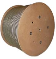 Weitgewelltes Edelstahlwellrohr auf der Trommel 